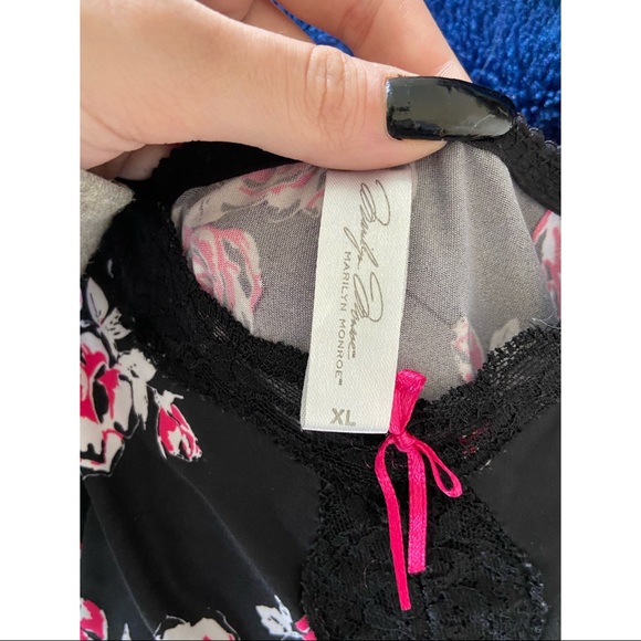 marilyn monroe floral cami - Picture 2 of 2